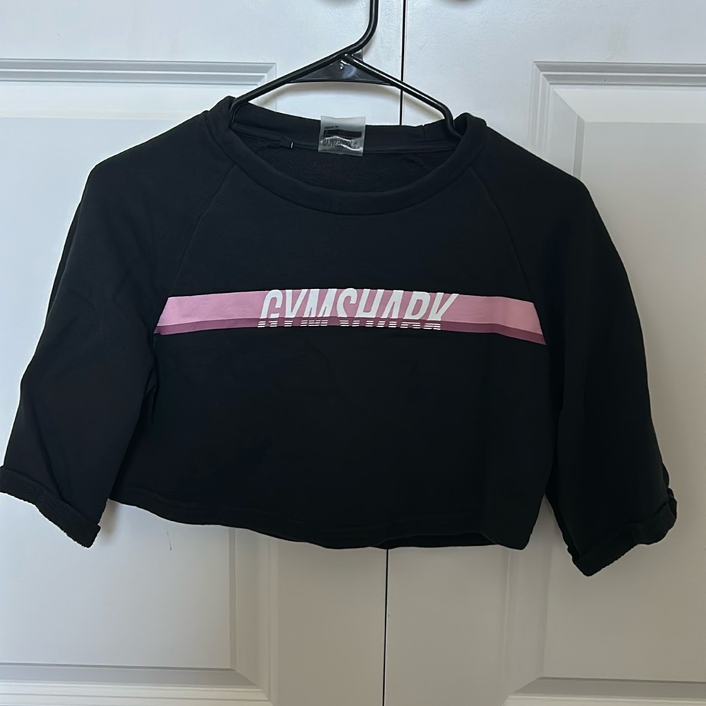 Gymshark top size s